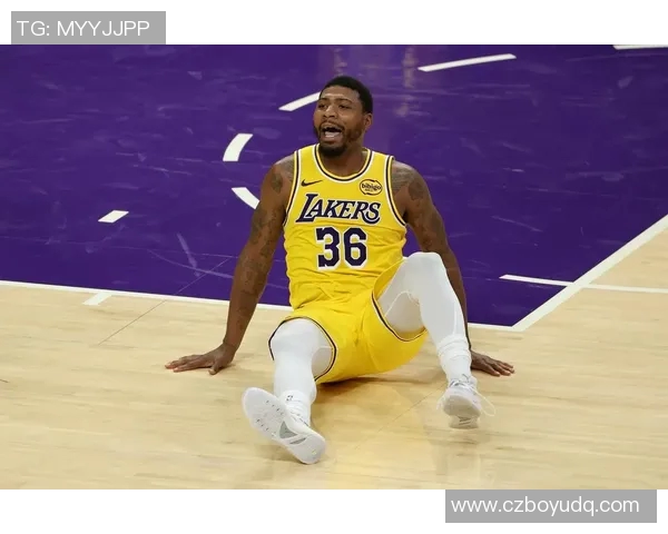 战术拆解：湖人为何能掌控比赛节奏？