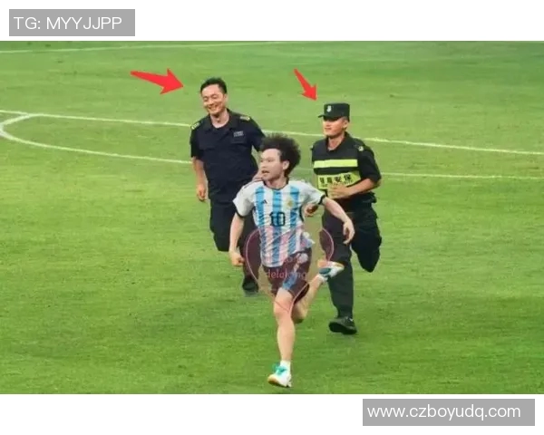 突发！梅西宣布将离队，球迷不舍告别