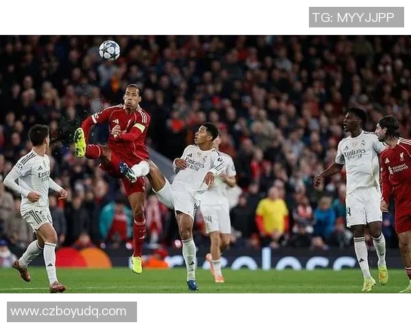 冲突升级！范戴克与教练发生激烈争执